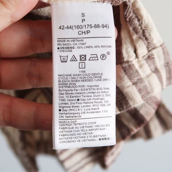 Gap Striped Sleeveless Shirt - Size Small - Picture 8 of 8